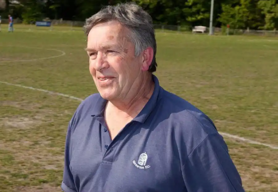 stuart withers bargain hunt